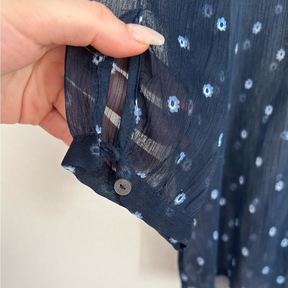 Abercrombie & Fitch Sheer Blue 3/4 Top XS - Picture 2 of 6
